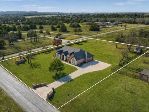 31 Golf Walk Circle Denison TX 75020