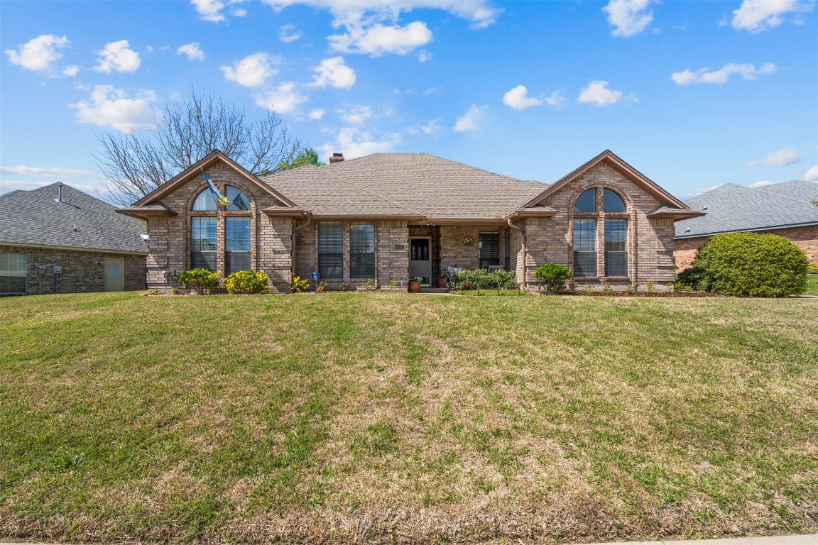 10167 Trail Ridge Drive Benbrook TX 76126