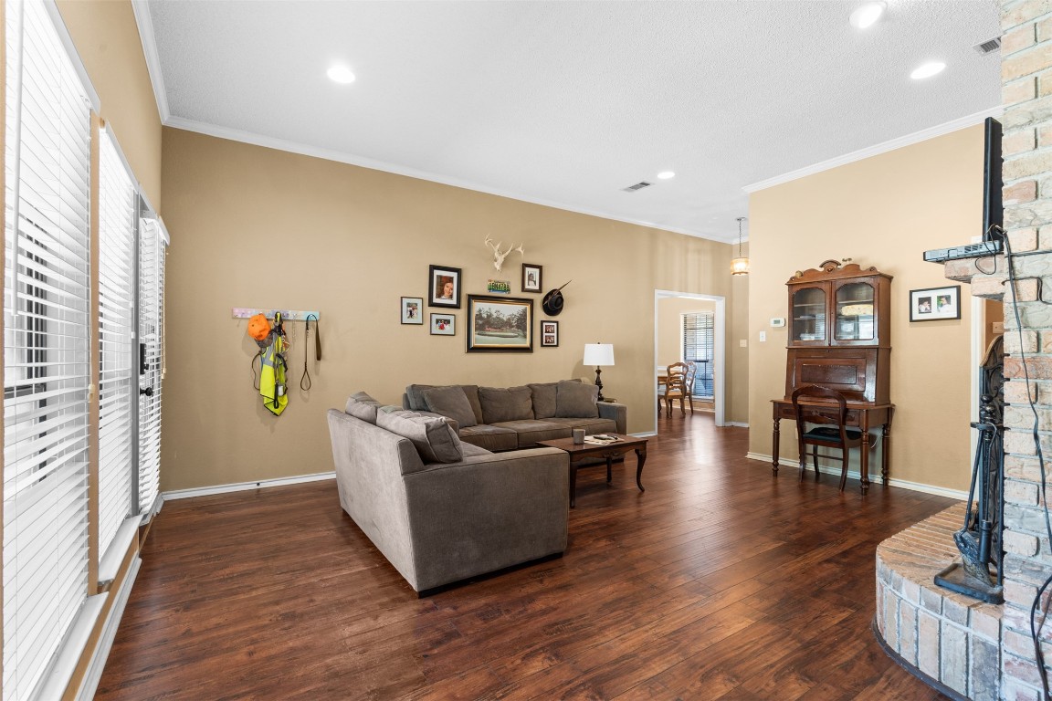 10167 Trail Ridge Drive Benbrook TX 76126