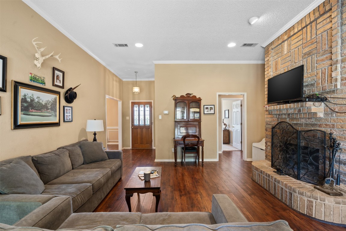 10167 Trail Ridge Drive Benbrook TX 76126