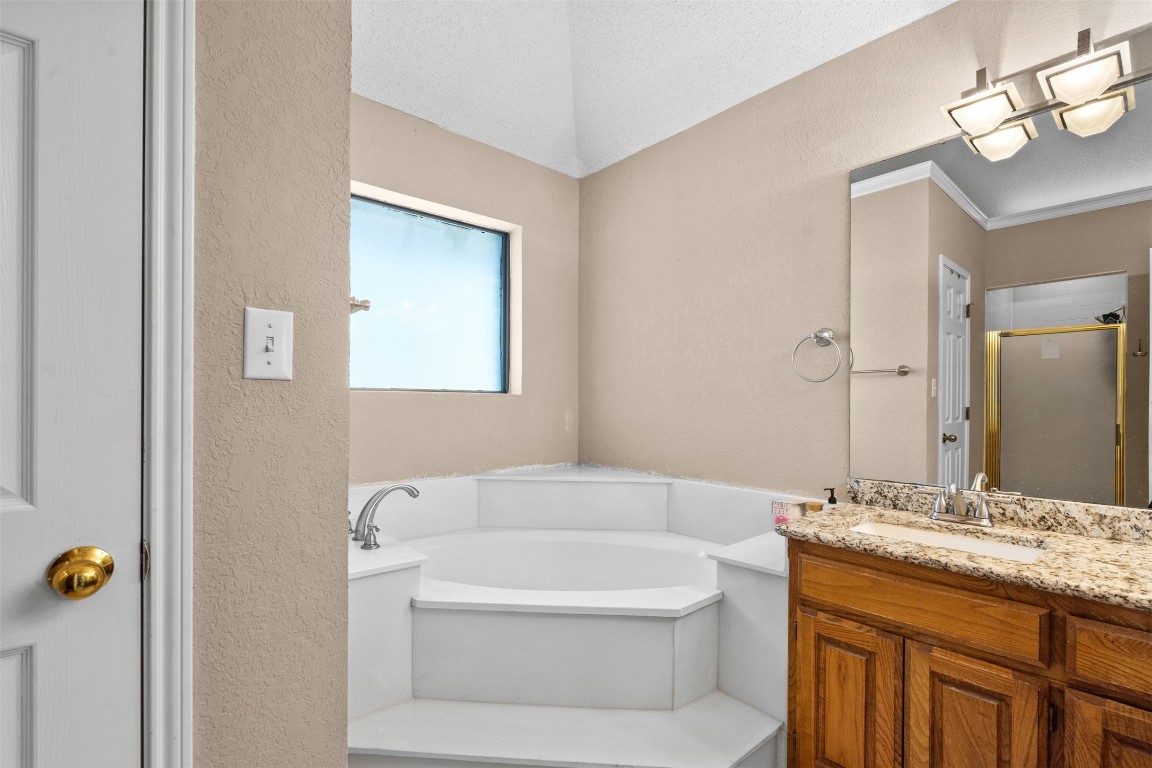 10167 Trail Ridge Drive Benbrook TX 76126