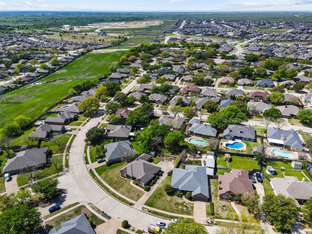 10167 Trail Ridge Drive Benbrook TX 76126