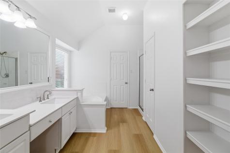 6803 Hillwood Drive Sachse TX 75048