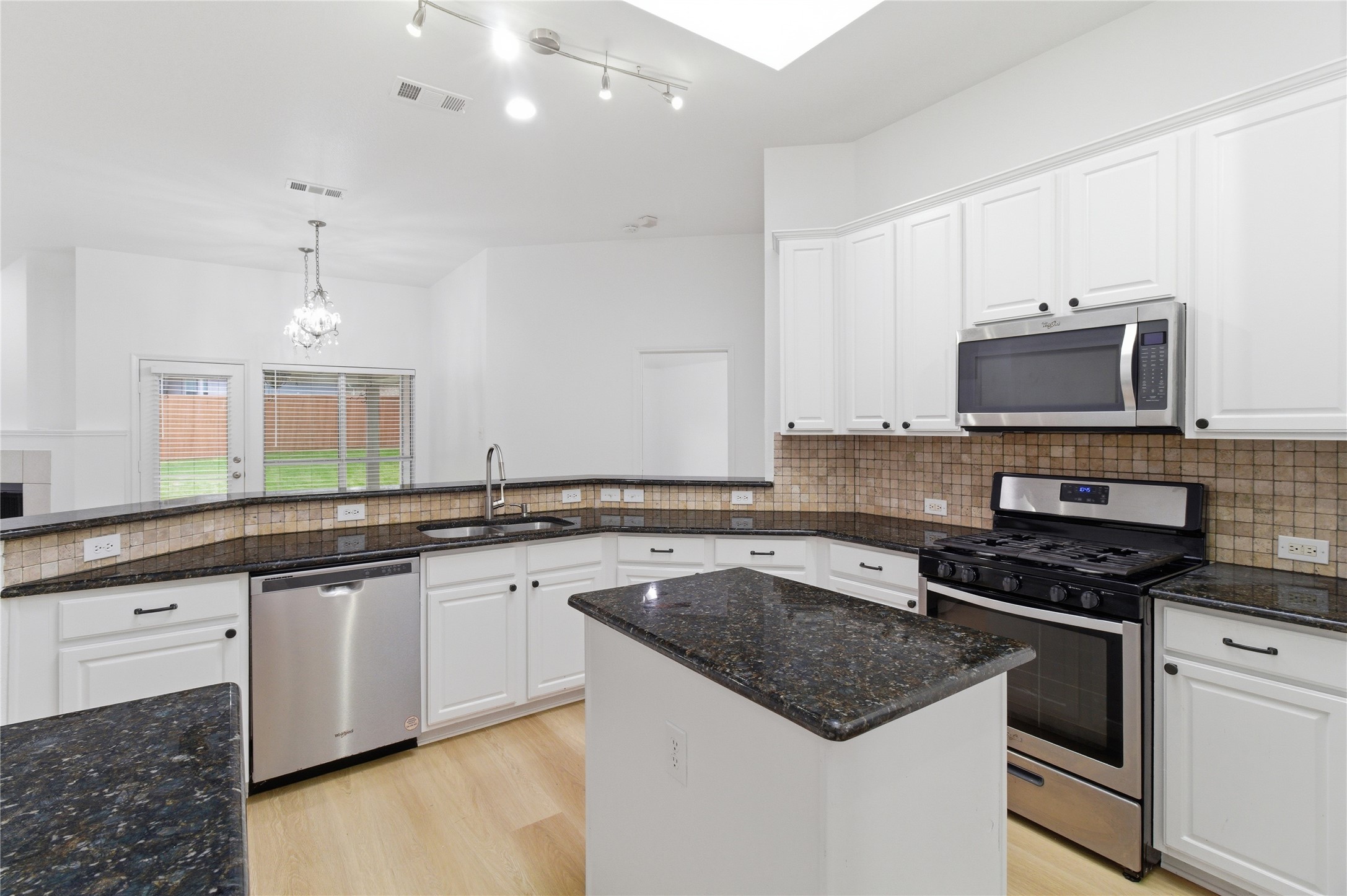 6803 Hillwood Drive Sachse TX 75048