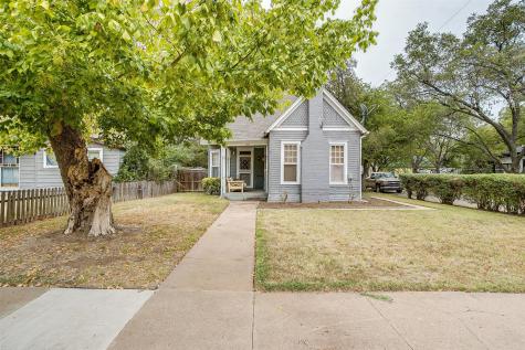 712 N Anglin Street Cleburne TX 76031