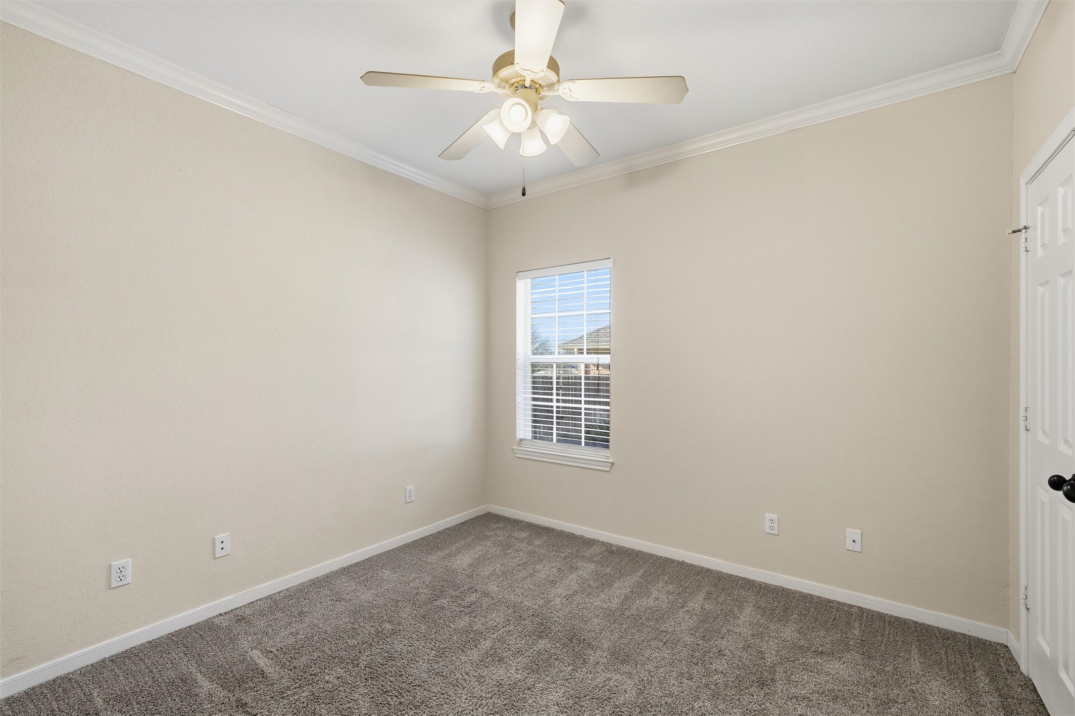 217 Keswick Drive Hewitt TX 76643