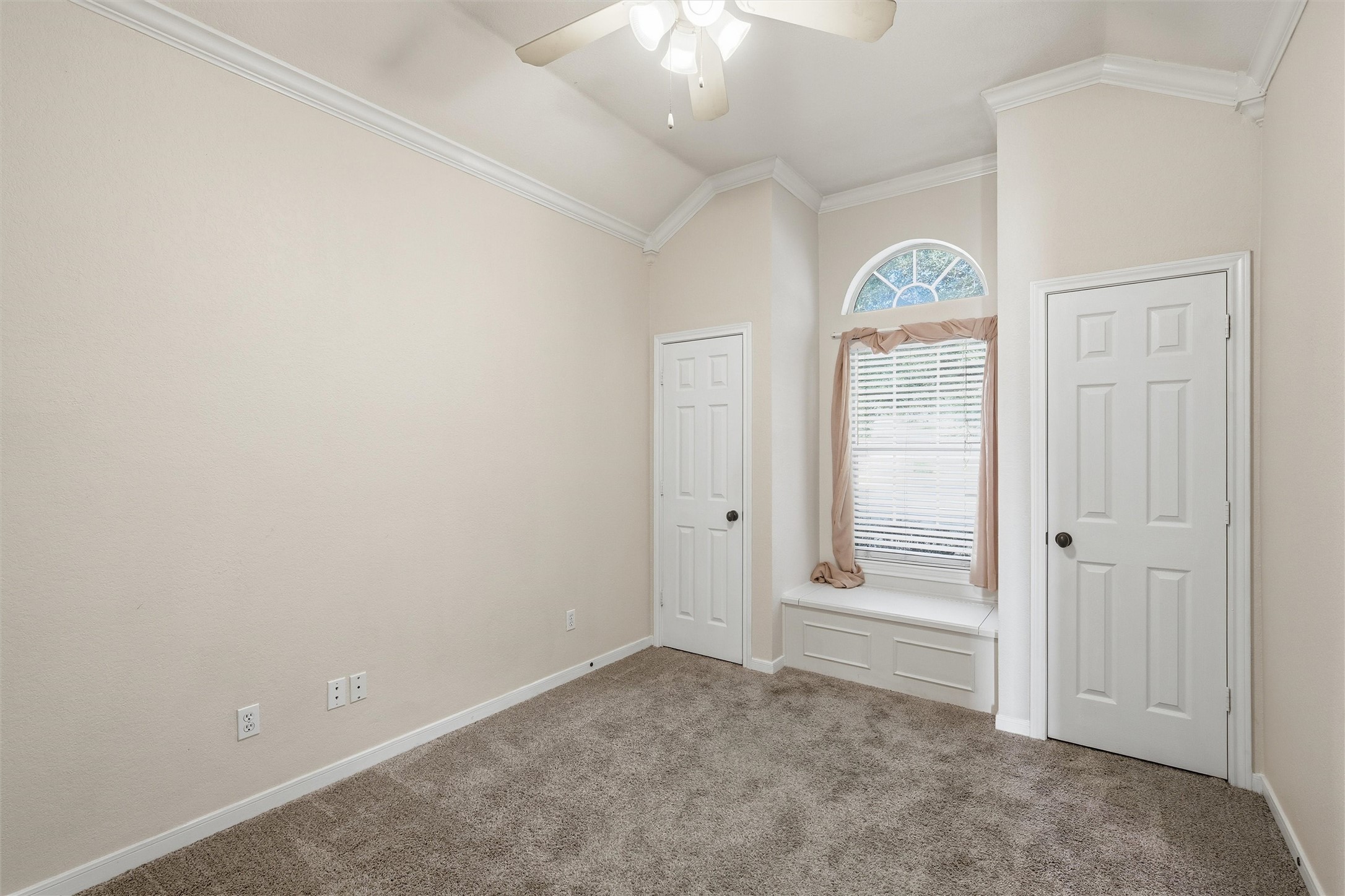 217 Keswick Drive Hewitt TX 76643