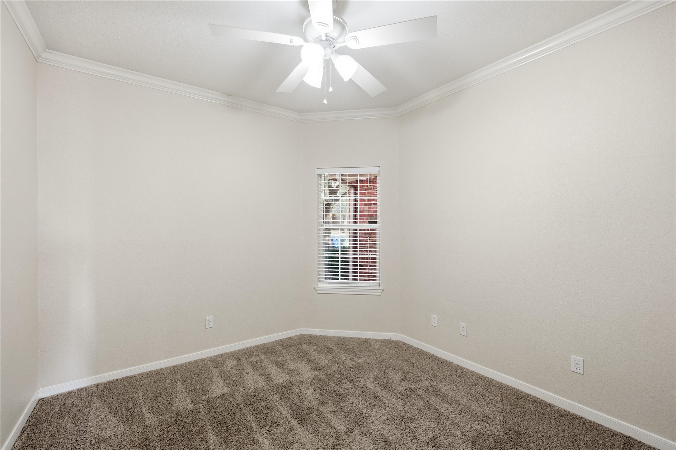 217 Keswick Drive Hewitt TX 76643