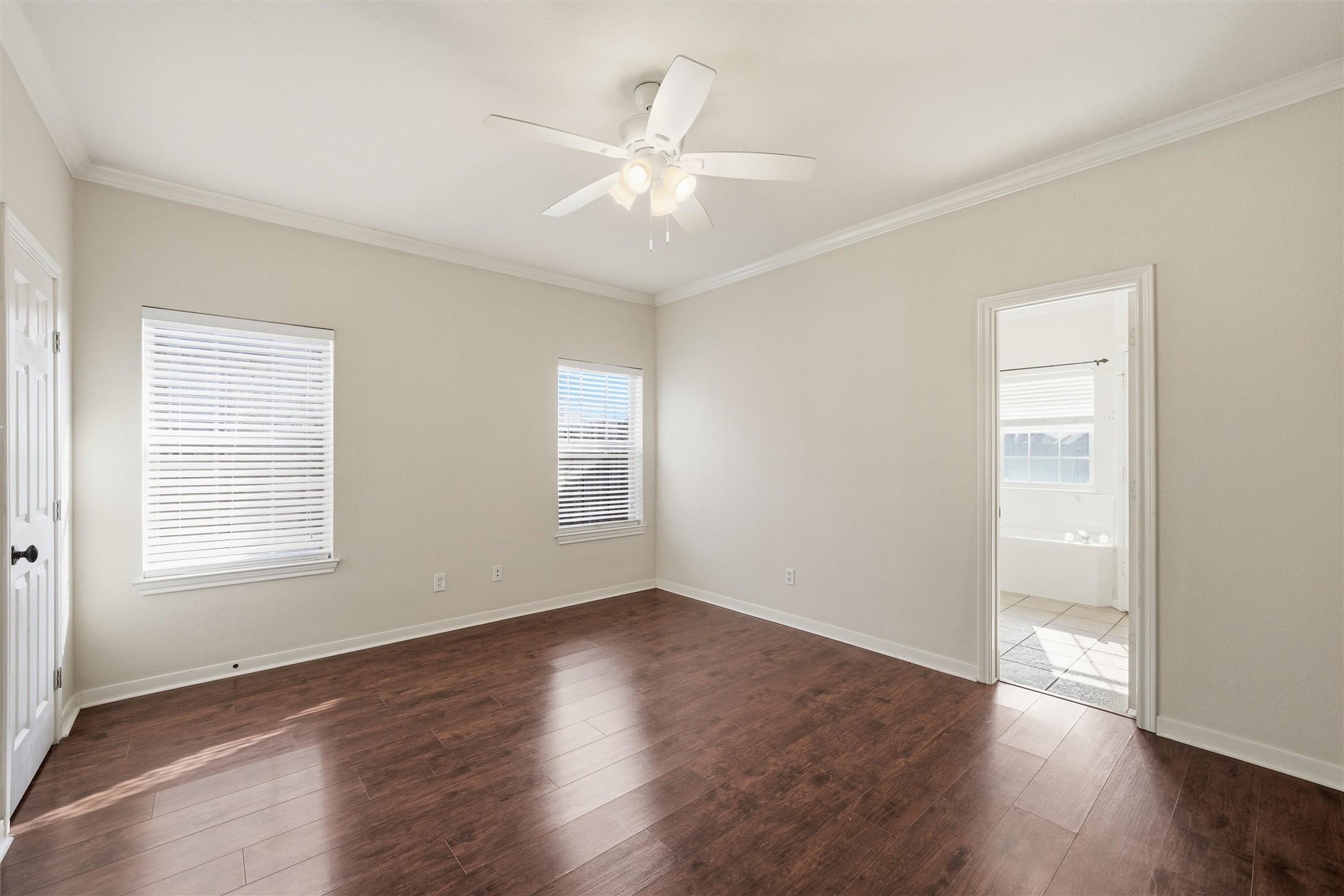 217 Keswick Drive Hewitt TX 76643