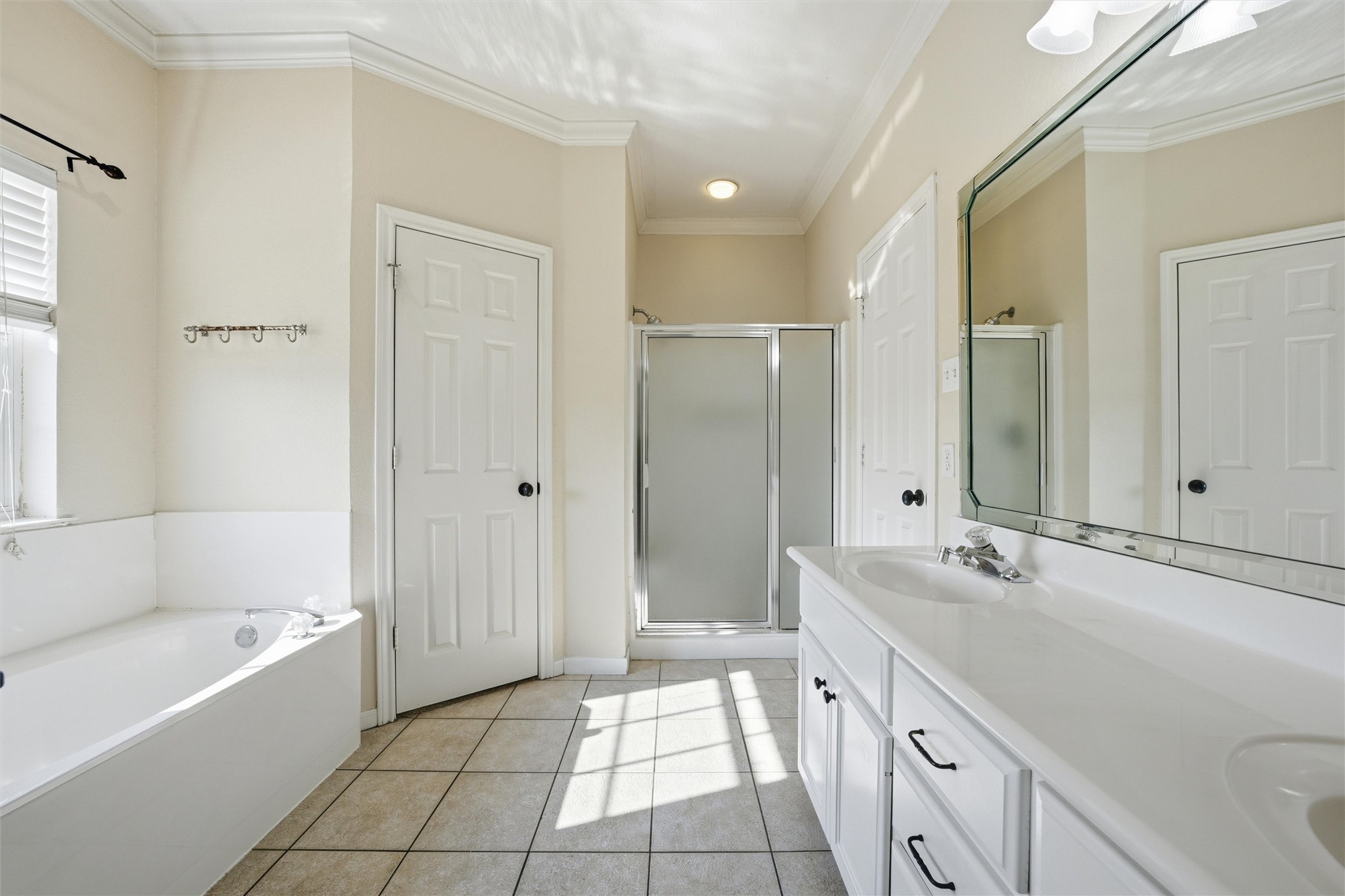 217 Keswick Drive Hewitt TX 76643