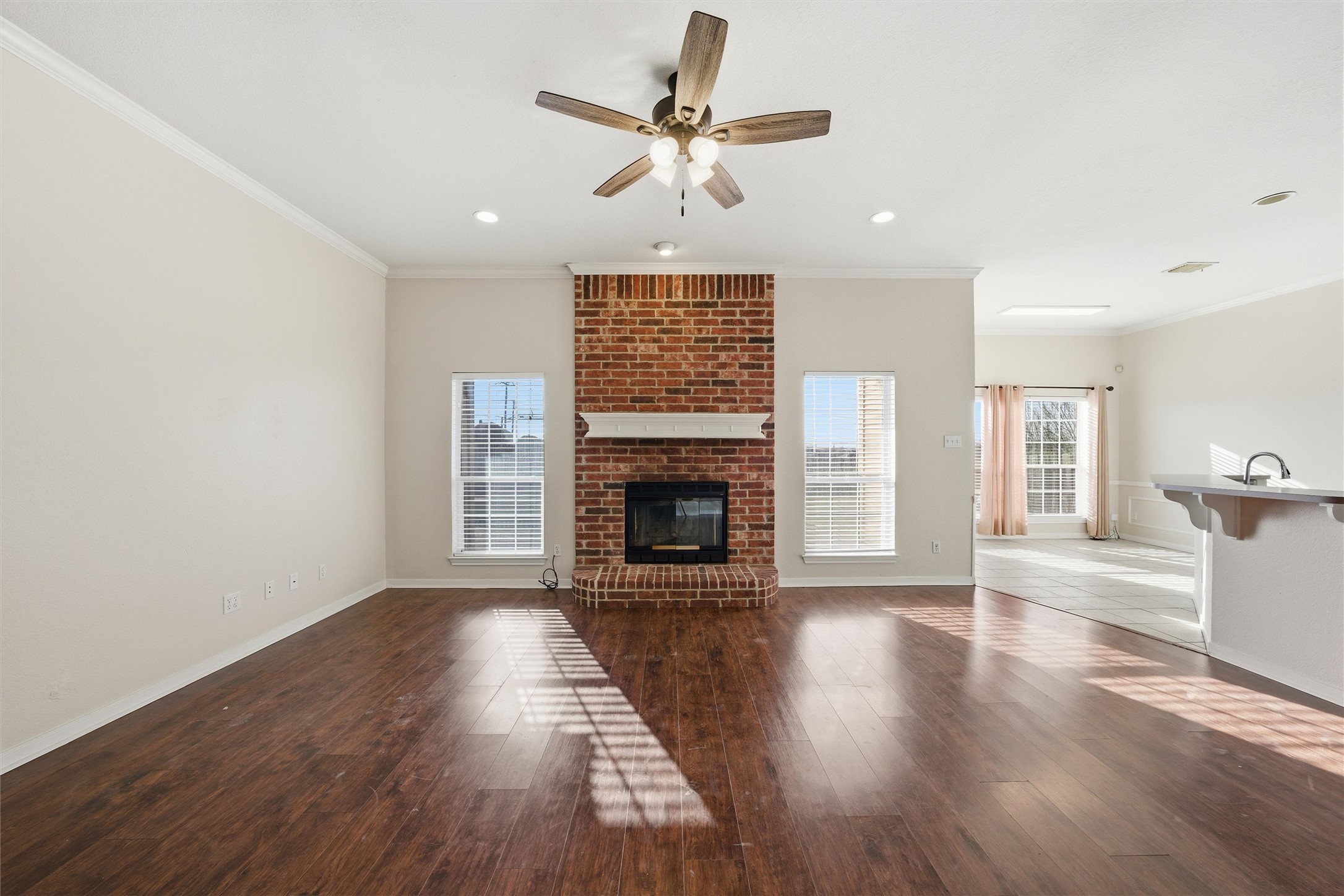 217 Keswick Drive Hewitt TX 76643