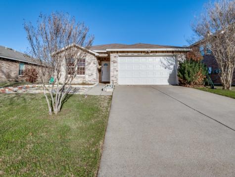 804 Cold Creek Drive Arlington TX 76002