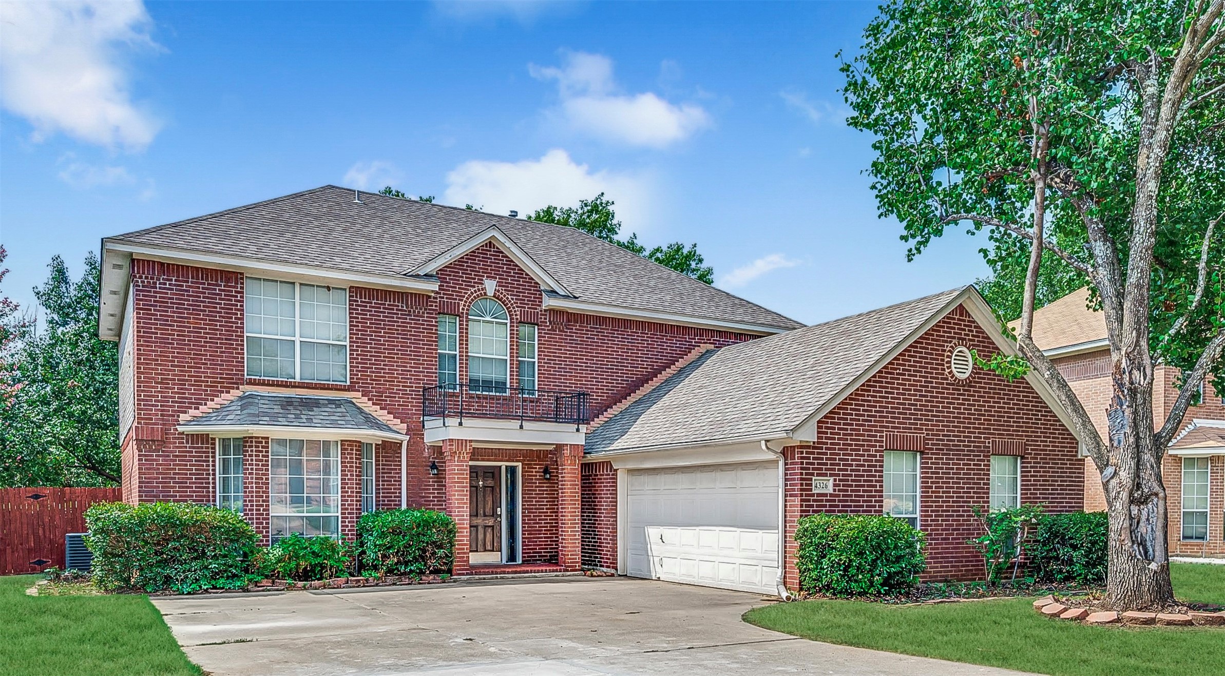 4326 Vine Ridge Court Arlington TX 76017