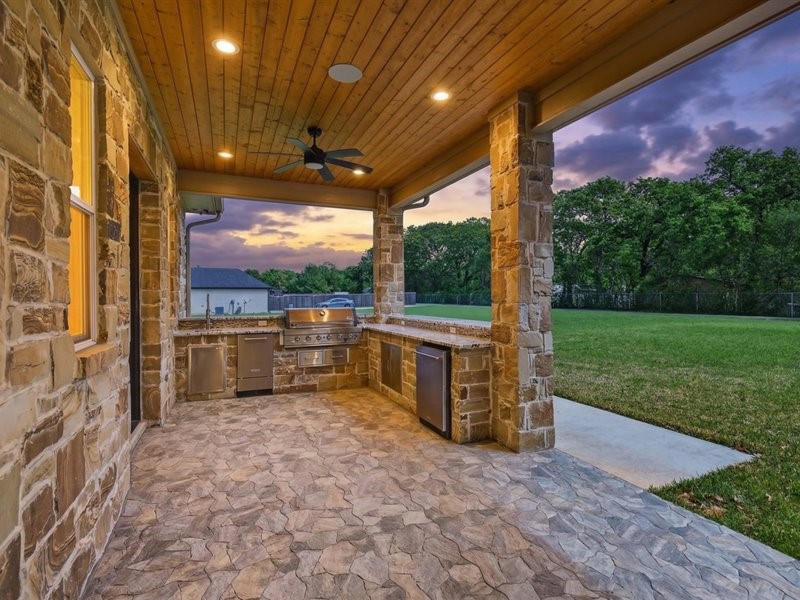 115 Palo Blanco Street Mabank TX 75156