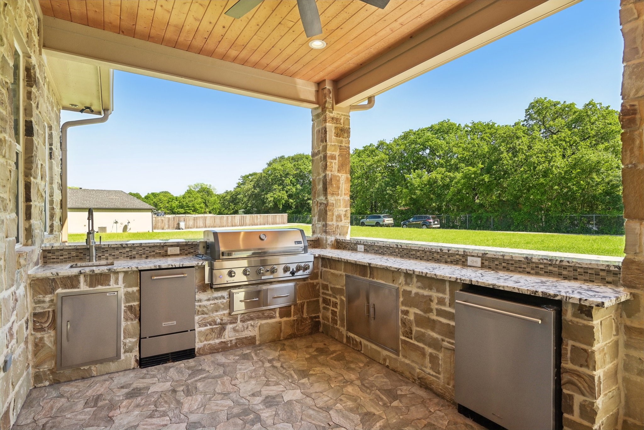 115 Palo Blanco Street Mabank TX 75156