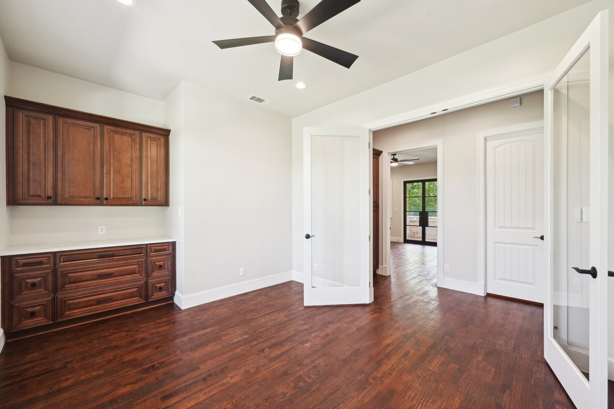 115 Palo Blanco Street Mabank TX 75156