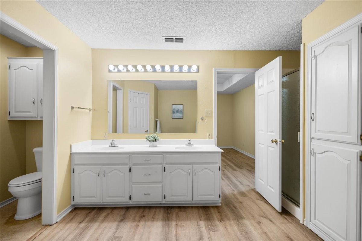 2824 Crestview Avenue Tyler TX 75701