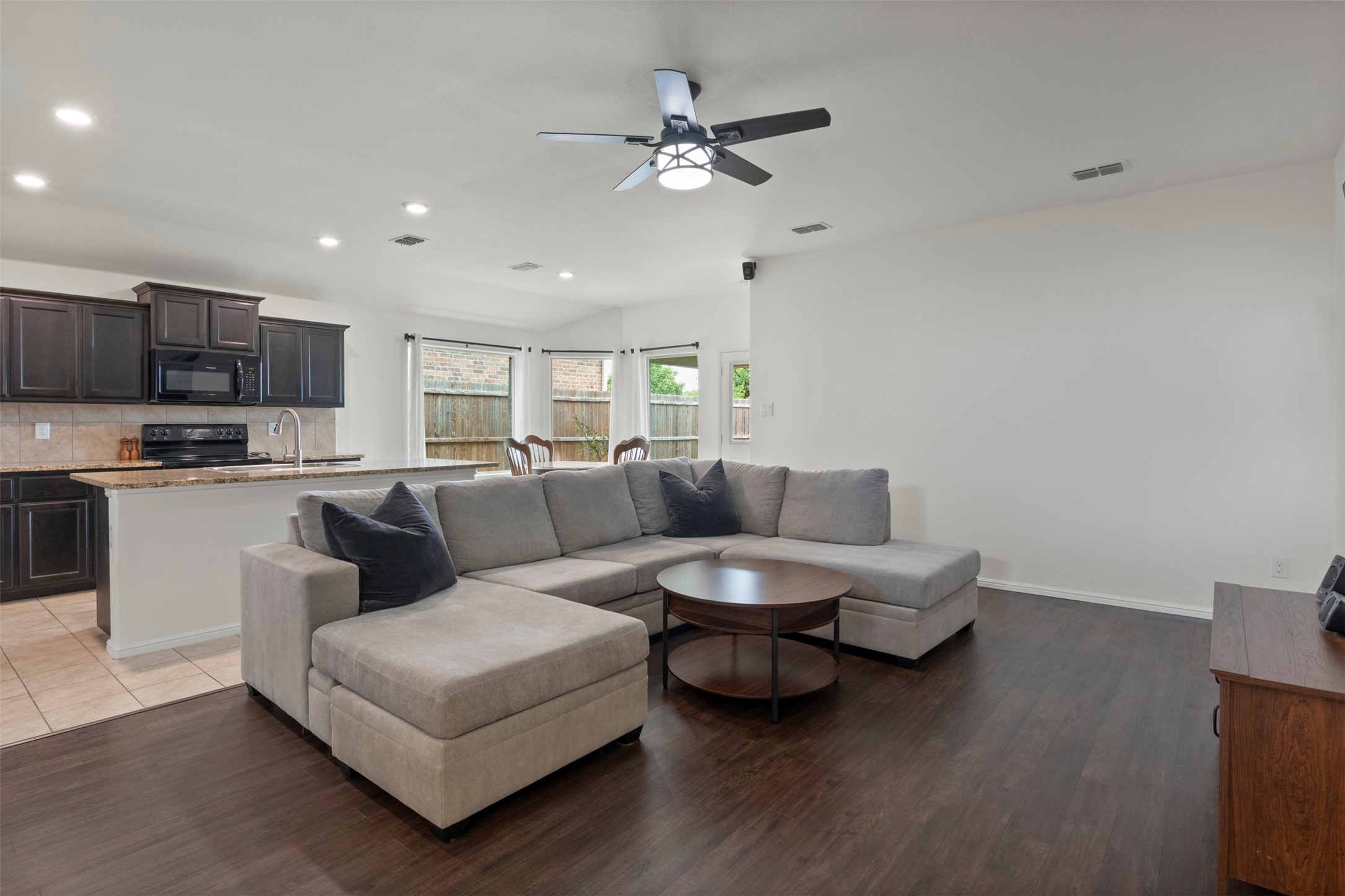 8209 Karole Drive Fort Worth TX 76120