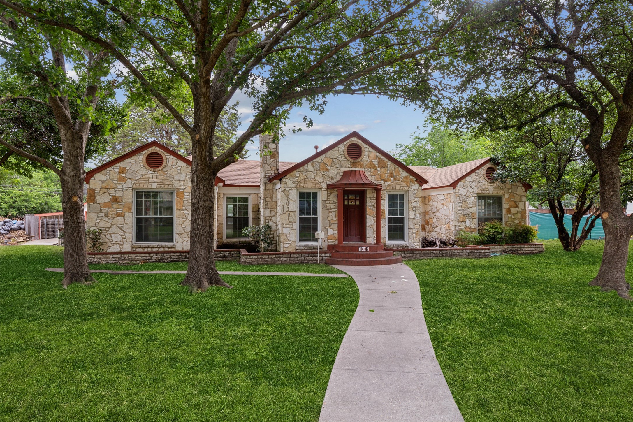 1402 Corto Drive Dallas TX 75218