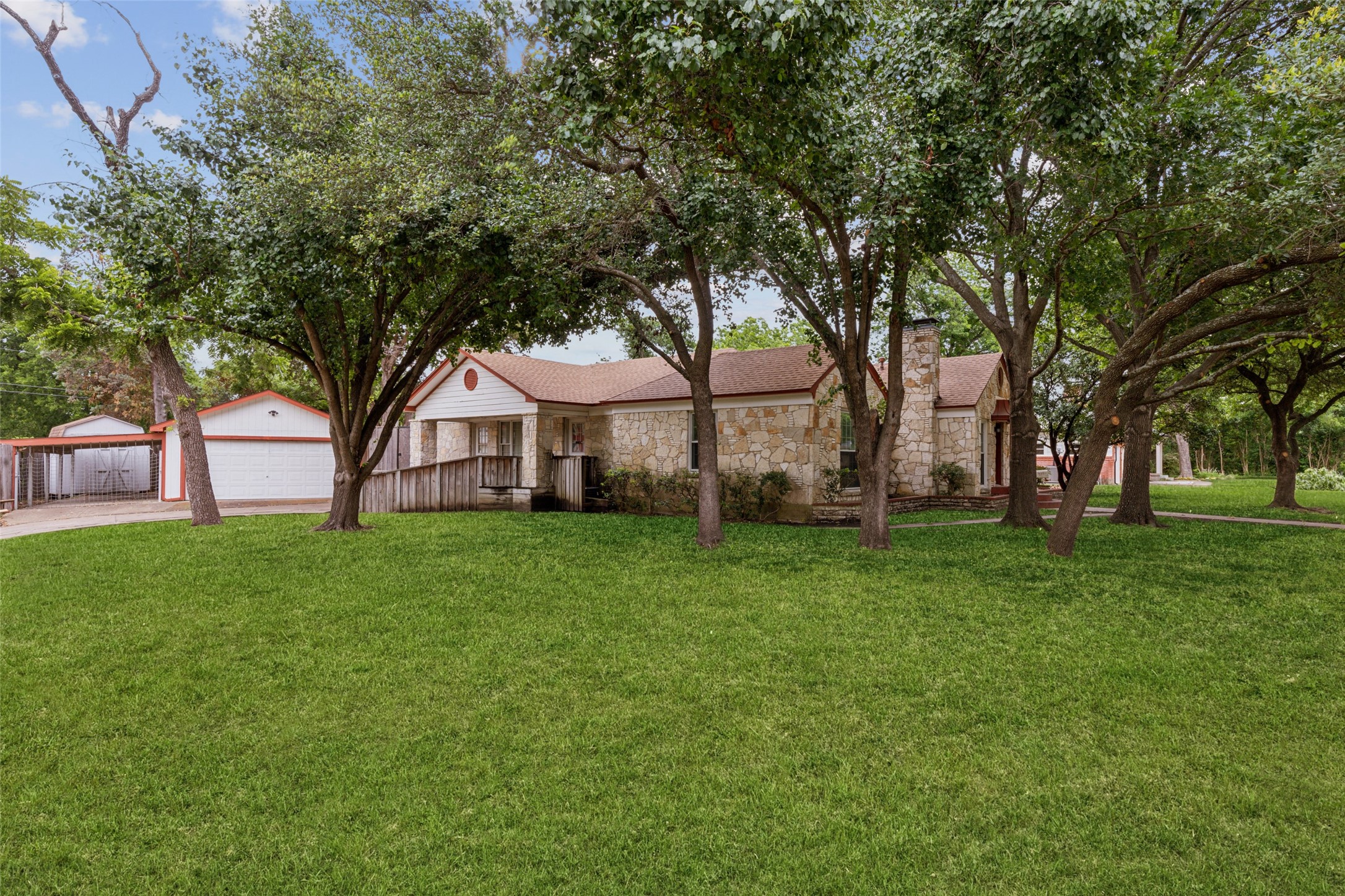 1402 Corto Drive Dallas TX 75218