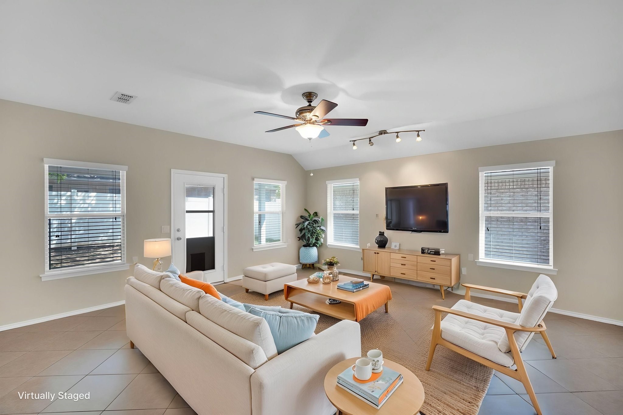 110 Enchanted Court Red Oak TX 75154