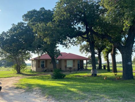 1350 County Road 404 Comanche TX 76442