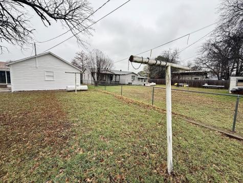 133 Gordon Drive Azle TX 76020
