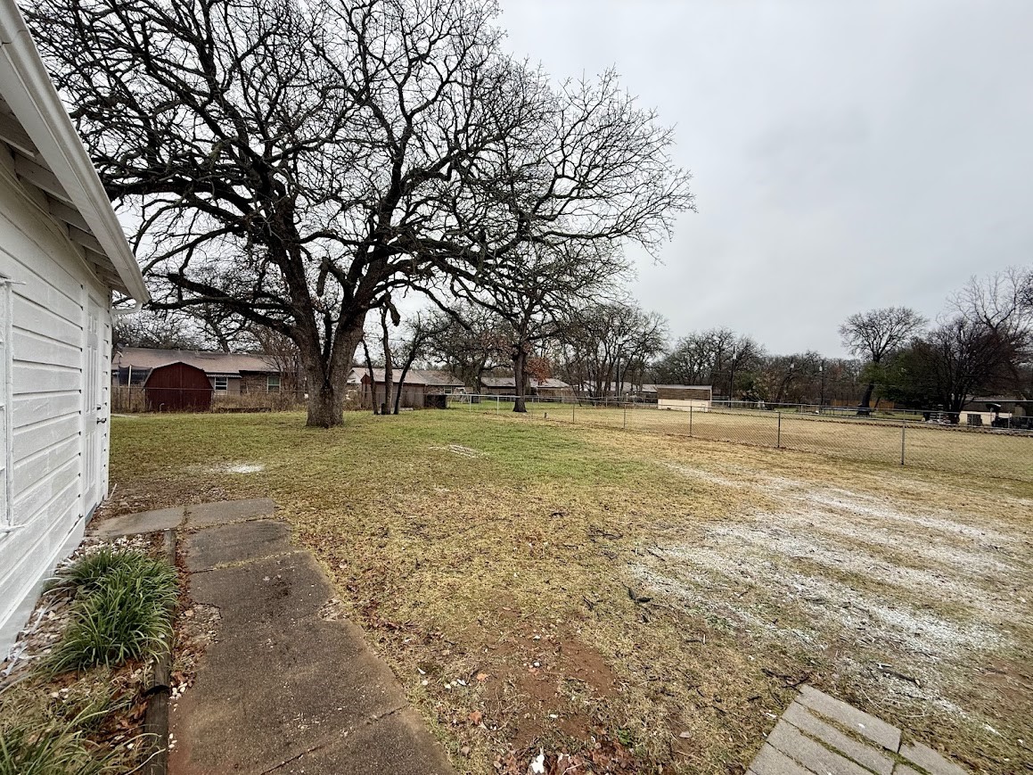 133 Gordon Drive Azle TX 76020