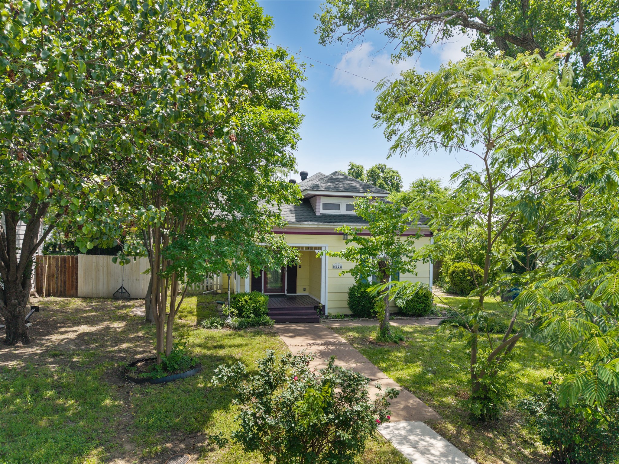 5824 Boone Street Sachse TX 75048