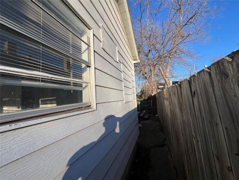 4509 Sandage Avenue Fort Worth TX 76115