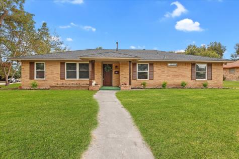 928 Oak Trail Desoto TX 75115