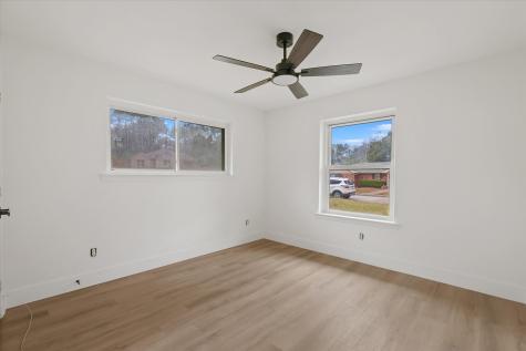 928 Oak Trail Desoto TX 75115
