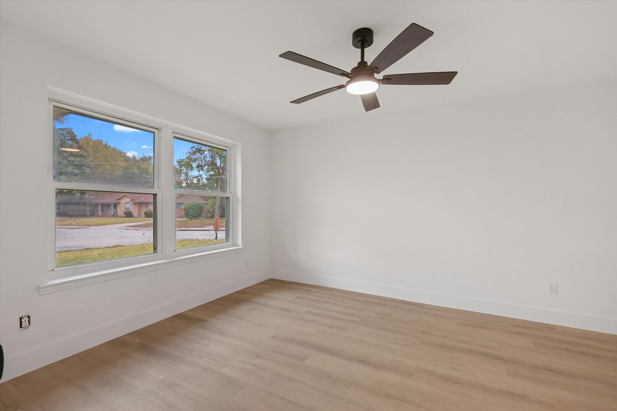 928 Oak Trail Desoto TX 75115