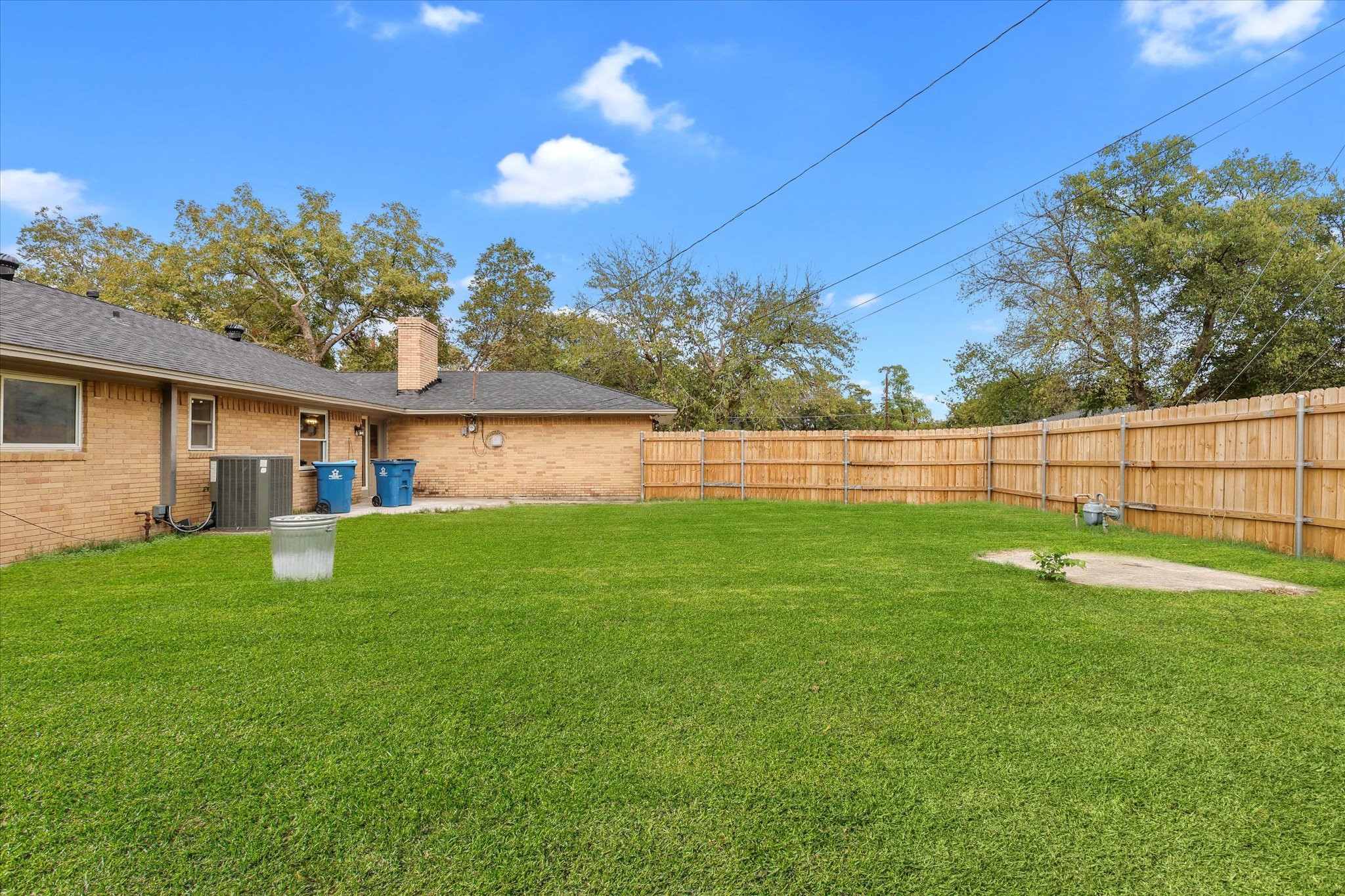 928 Oak Trail Desoto TX 75115