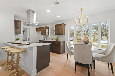928 Oak Trail Desoto TX 75115