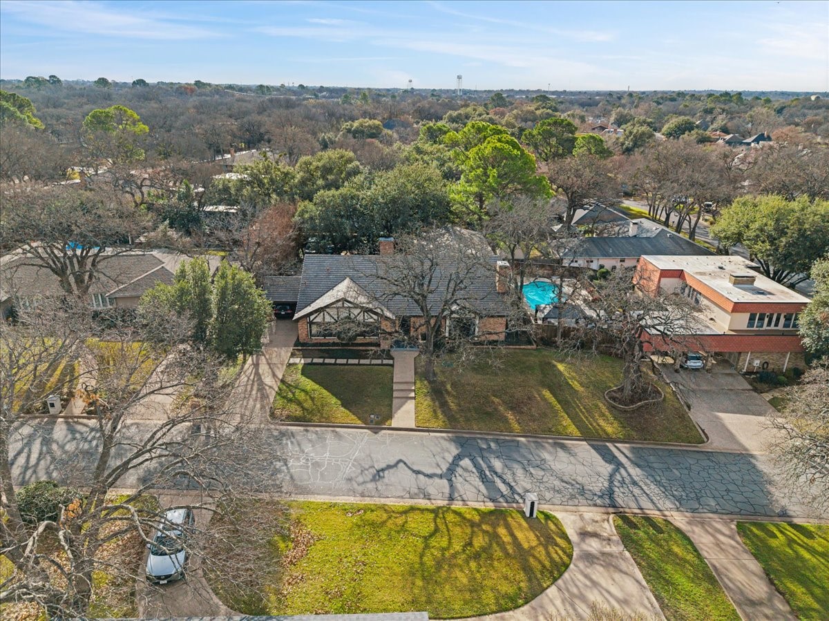 1213 Greenbriar Lane Arlington TX 76013