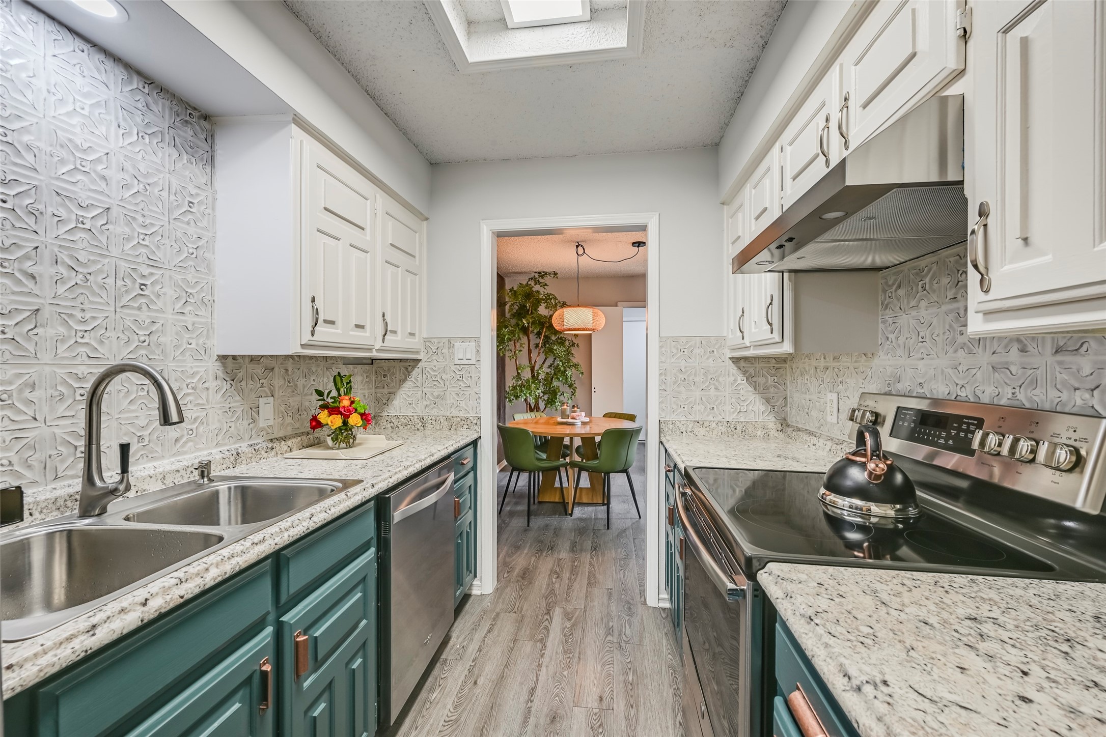 1446 Palmnold Circle W Fort Worth TX 76120