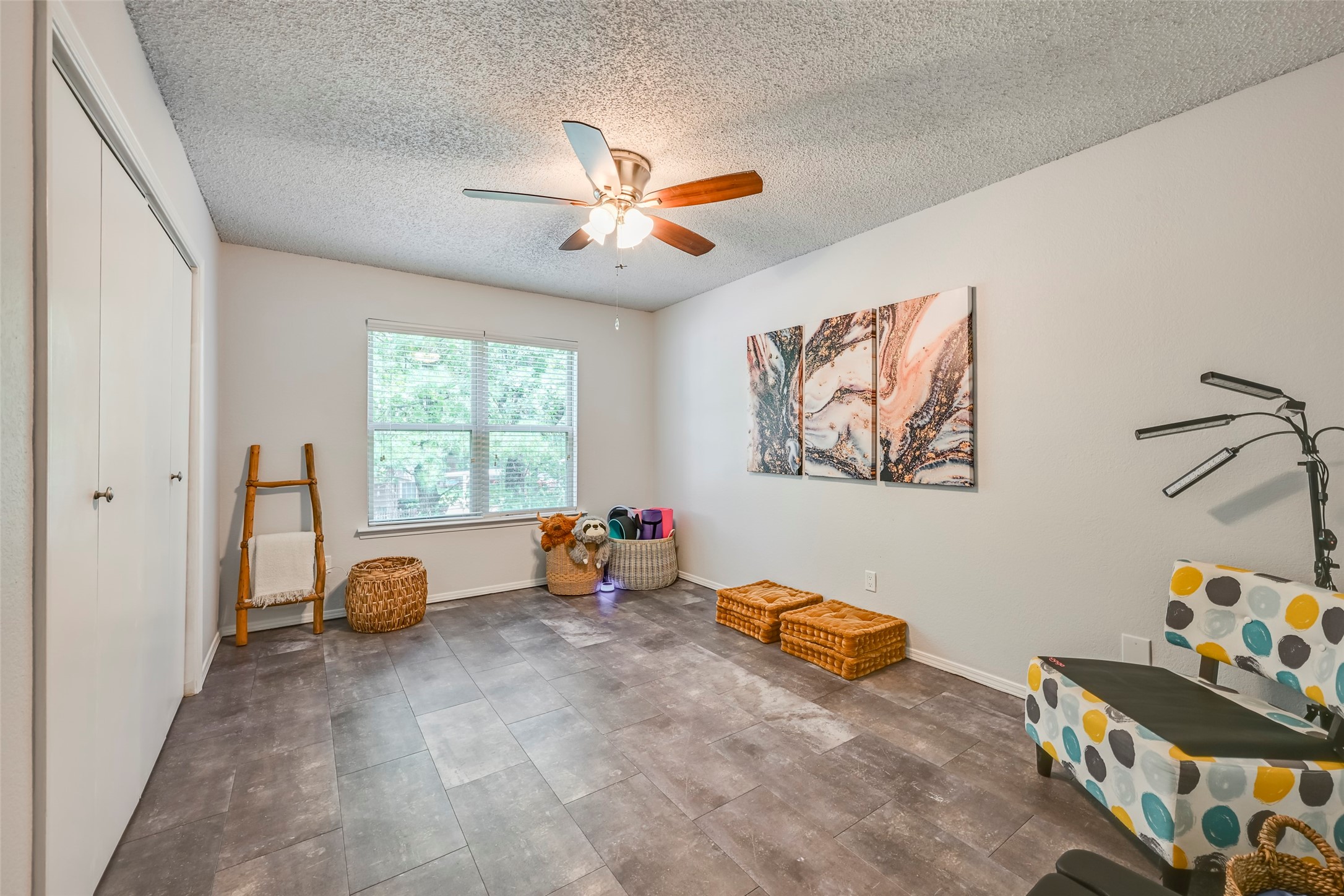 1446 Palmnold Circle W Fort Worth TX 76120