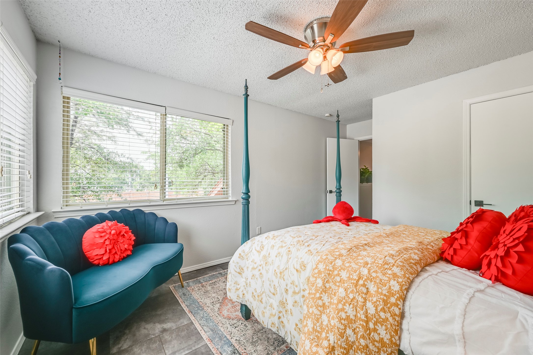 1446 Palmnold Circle W Fort Worth TX 76120