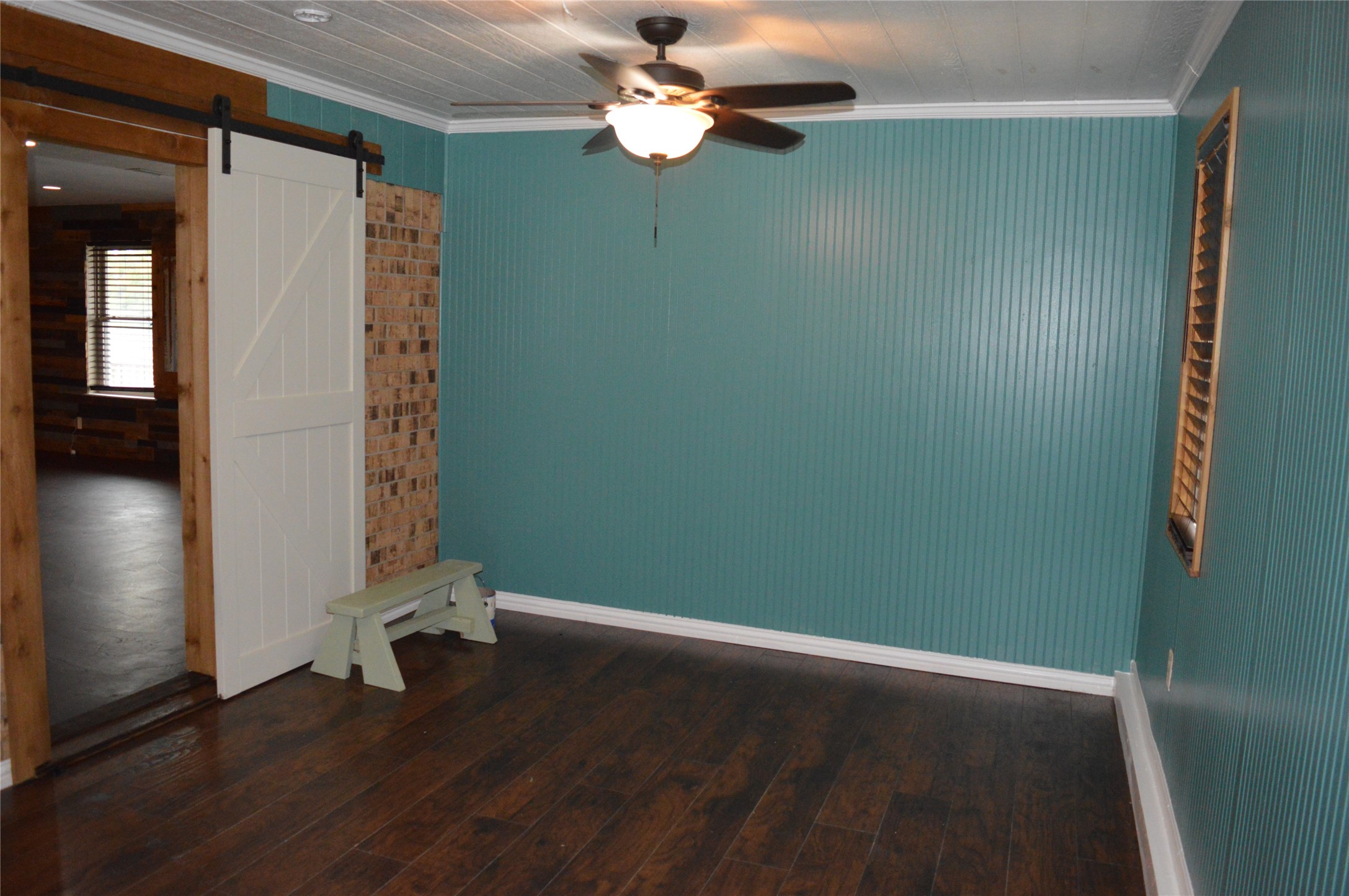 2024 Walker Street Granbury TX 76048