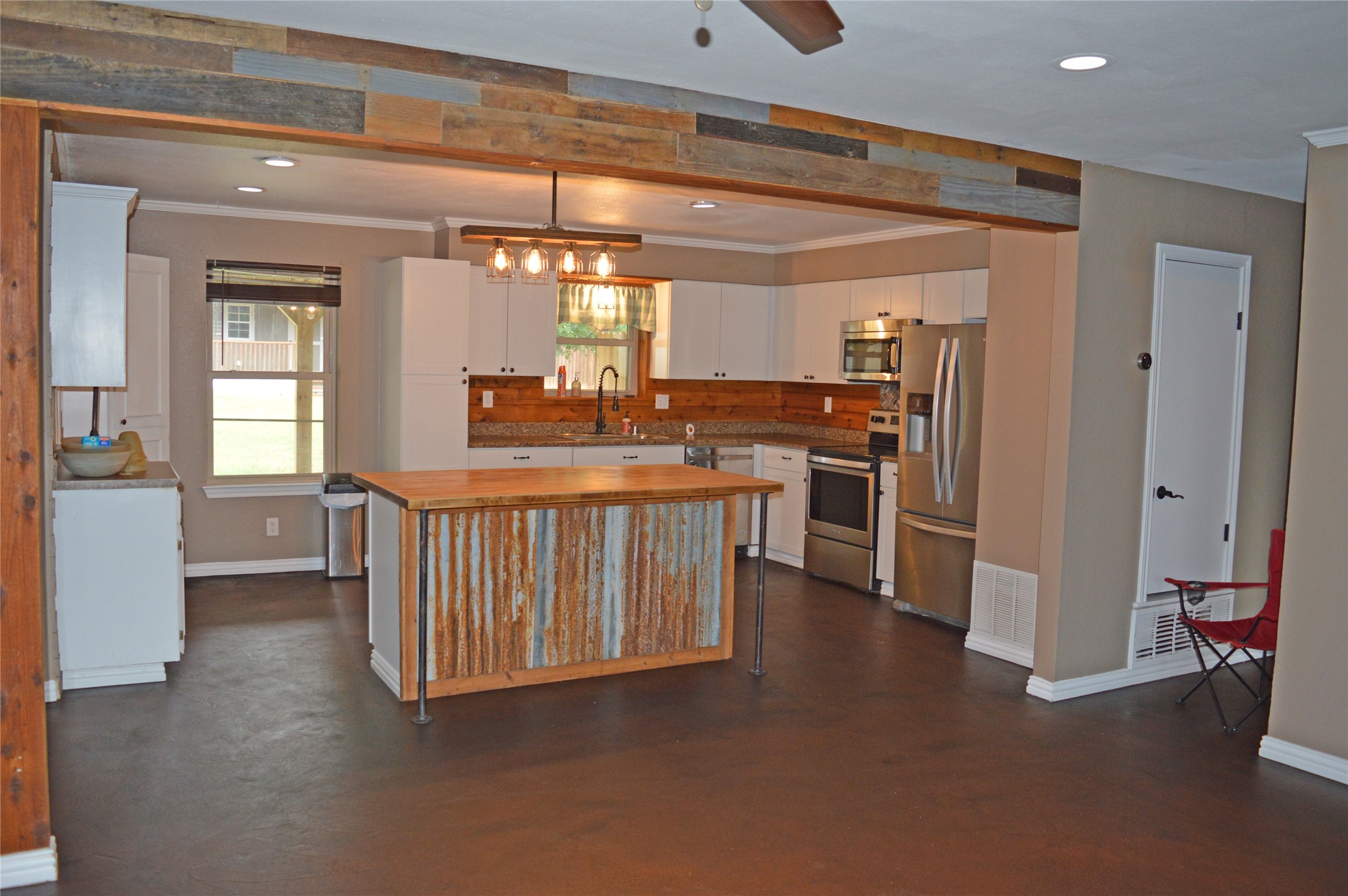 2024 Walker Street Granbury TX 76048