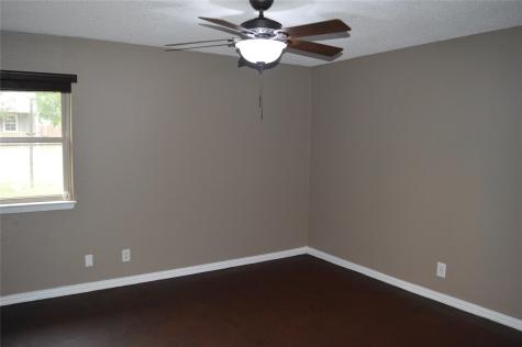 2024 Walker Street Granbury TX 76048