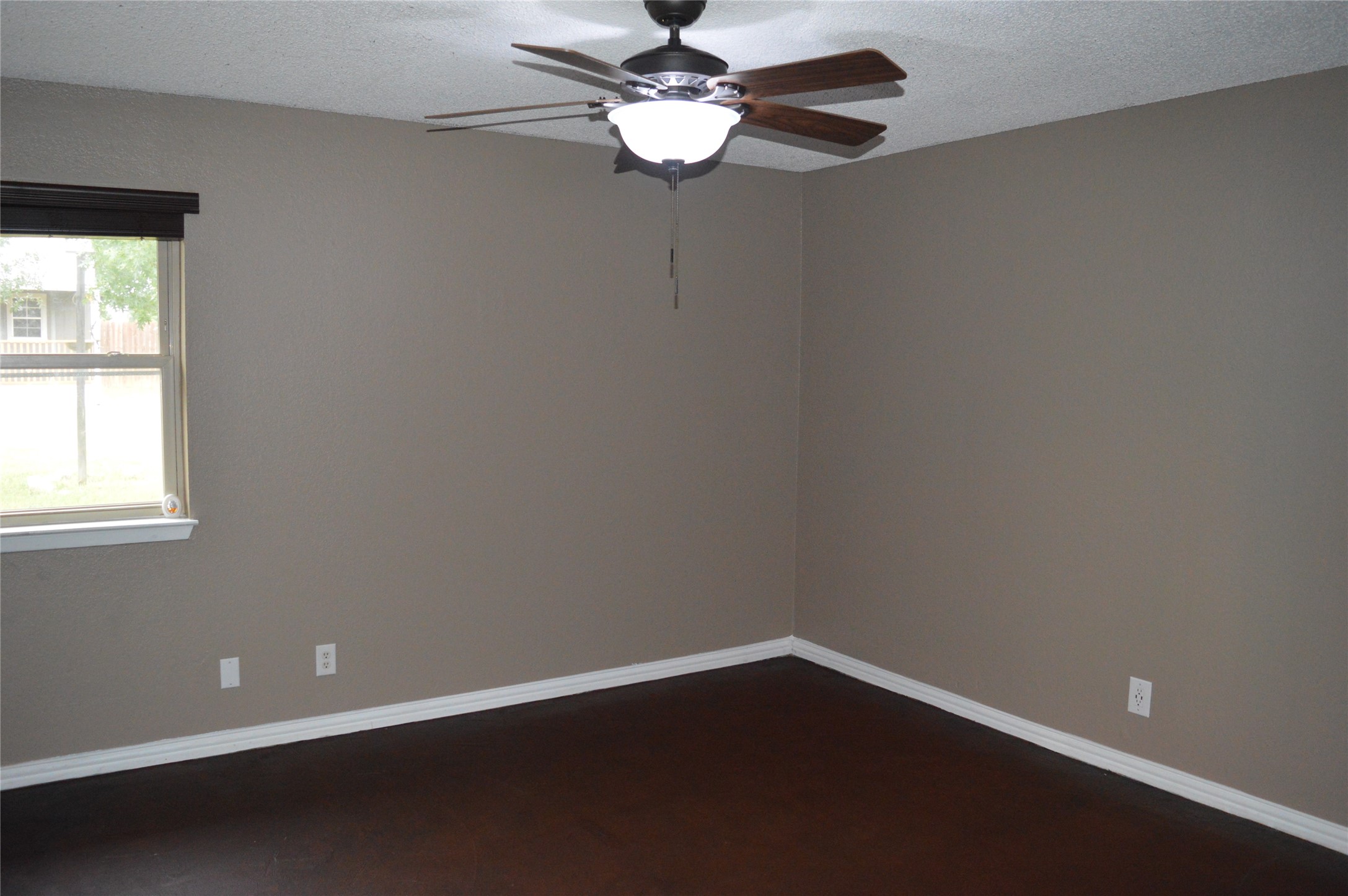 2024 Walker Street Granbury TX 76048
