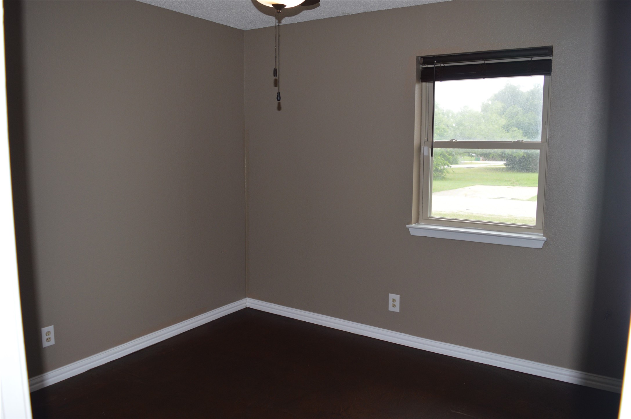 2024 Walker Street Granbury TX 76048