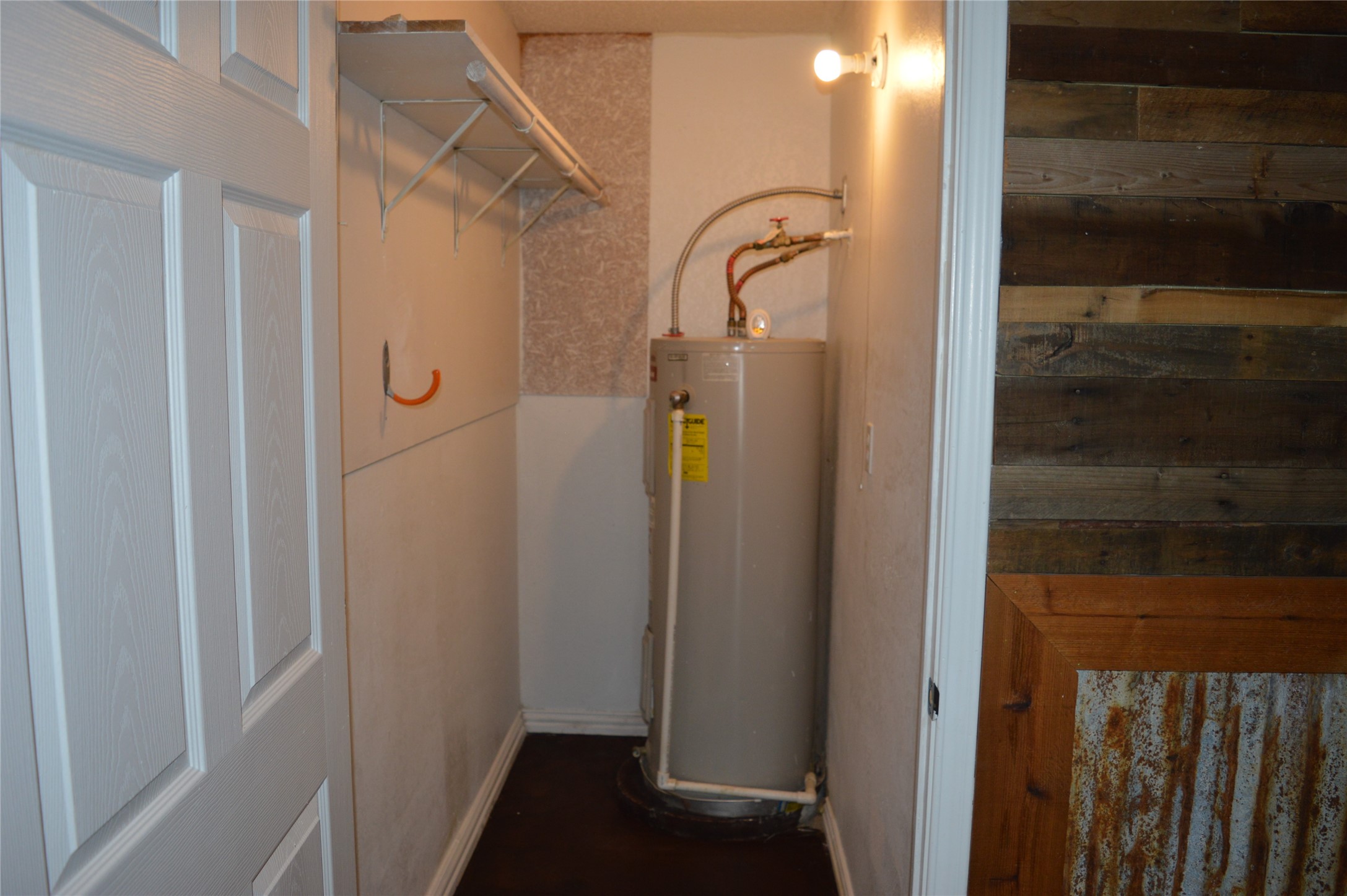2024 Walker Street Granbury TX 76048
