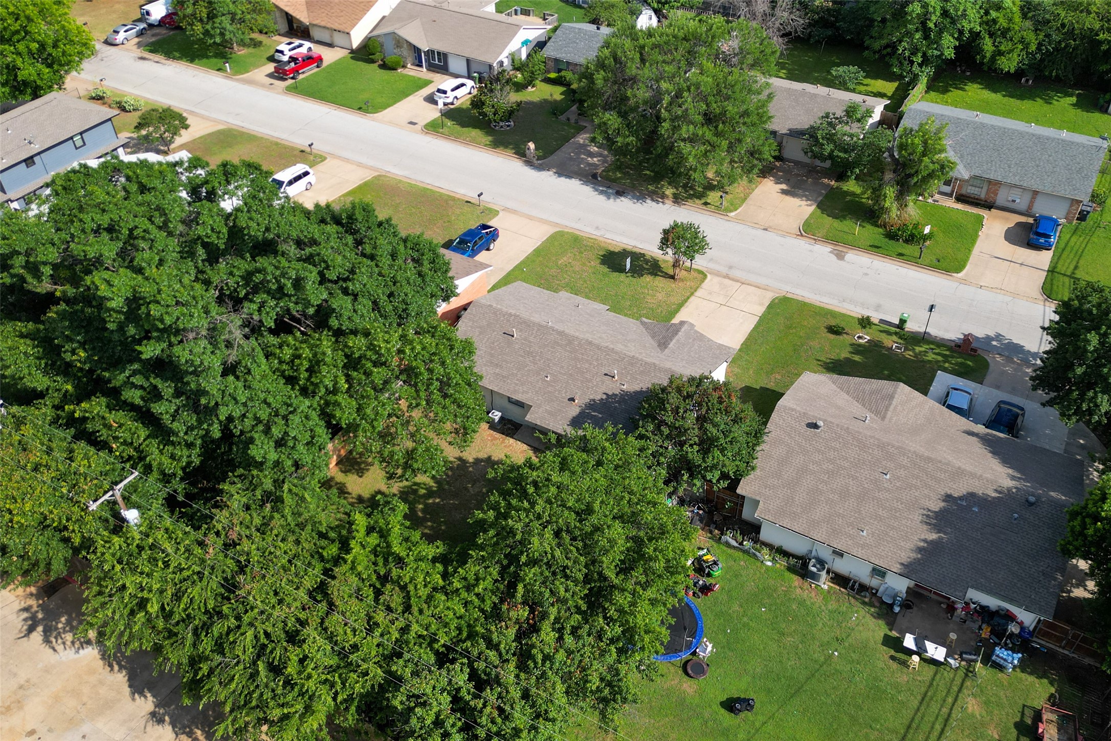 903 Woodbrook Street Arlington TX 76011