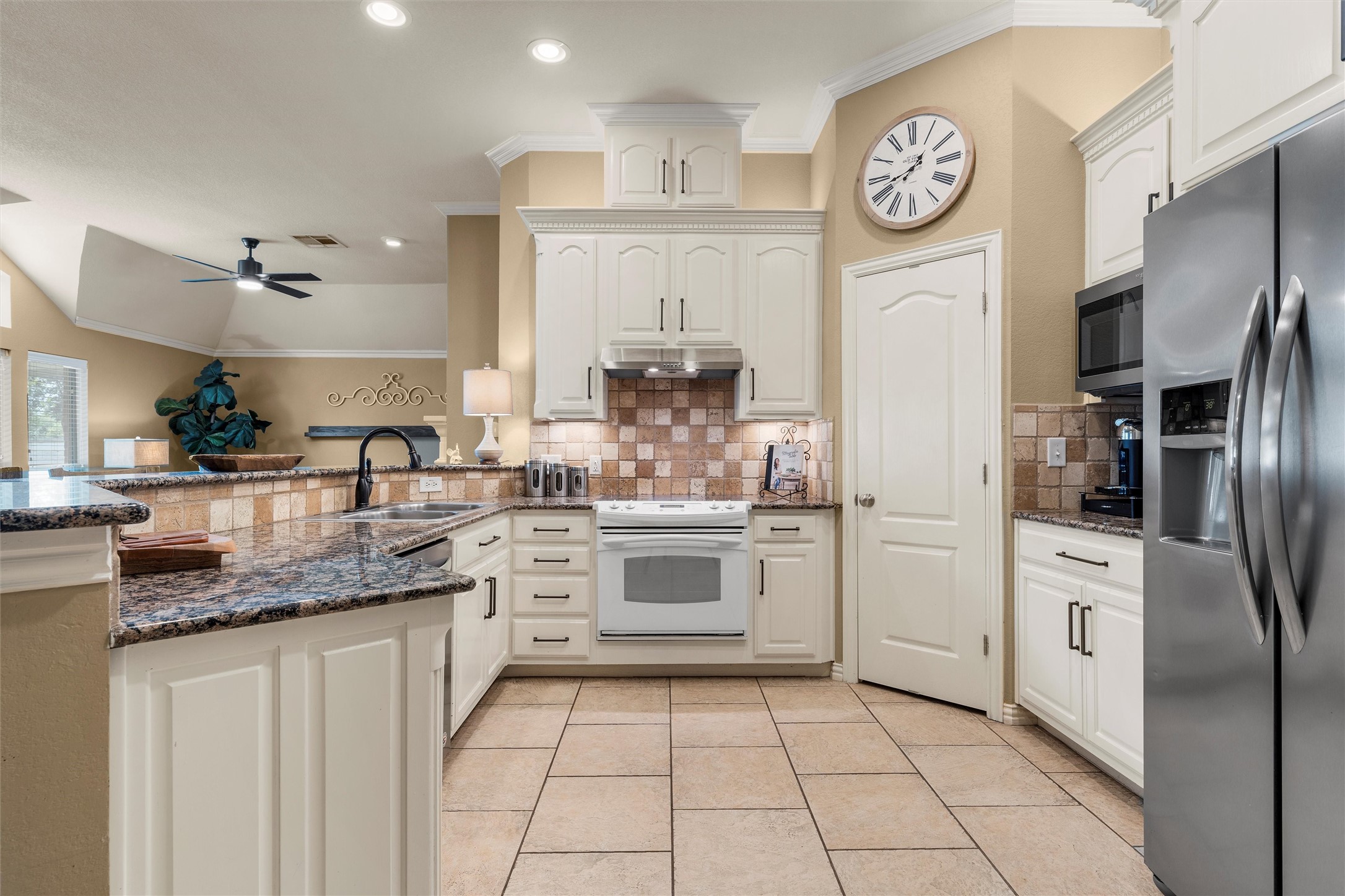 301 Canterbury Road Waco TX 76712