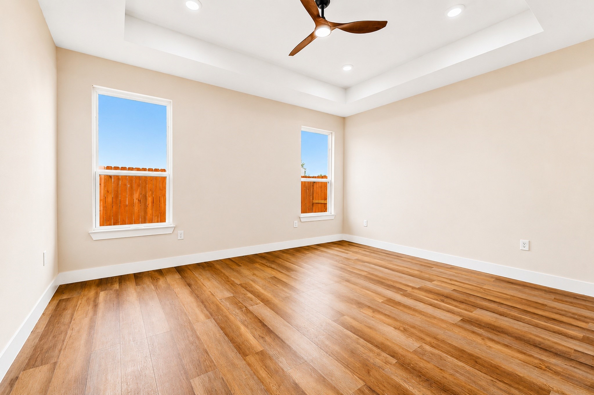 5847 Black Pine Circle Granbury TX 76048