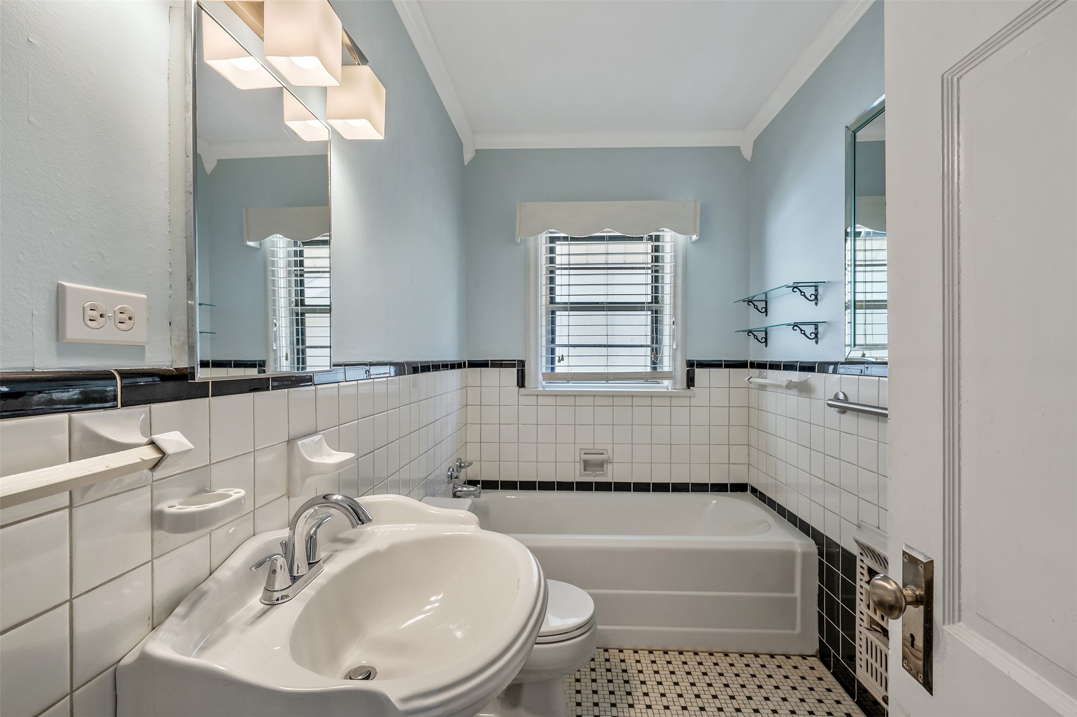 145 Rowland Place Tyler TX 75701