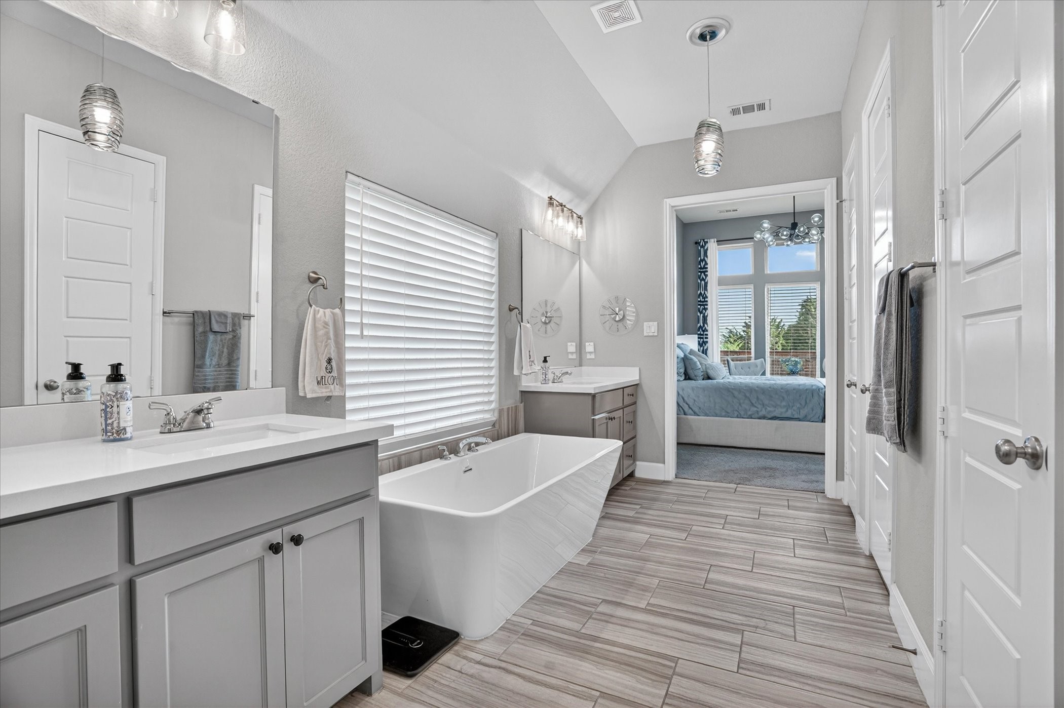 2825 Shane Drive Midlothian TX 76065